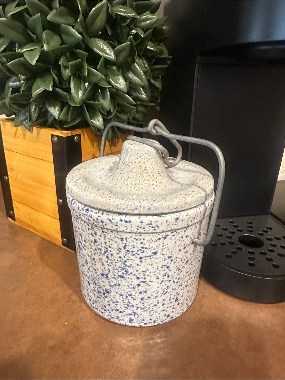 Vintage Style Rustic Farmhouse Stoneware Canister with Lid/Kitchen Decor